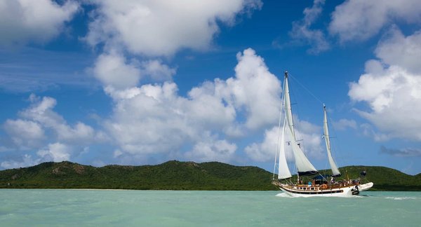 Quel est le moment propice pour une croisière en voilier en Bretagne ?